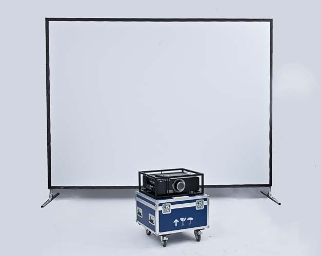 Set Beamer, Leinwand, Tontechnik für Präsentation